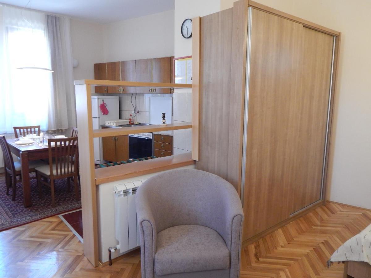 Apartmani Jelica Free Parking Βράνιε Εξωτερικό φωτογραφία