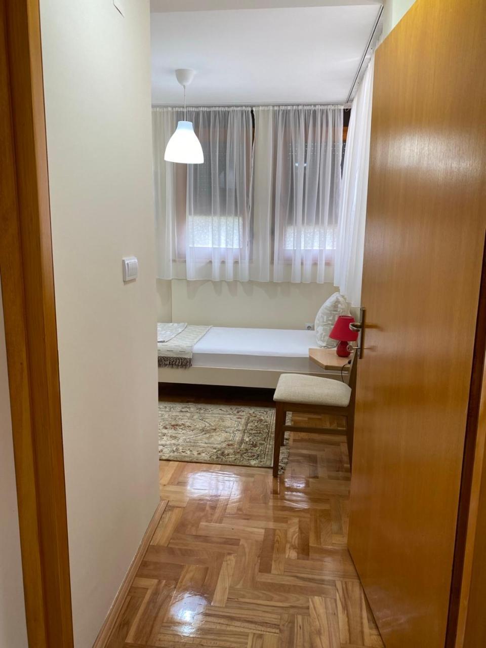 Apartmani Jelica Free Parking Βράνιε Εξωτερικό φωτογραφία